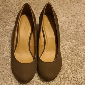 Nine West Brown Suede Heels Classic Pumps